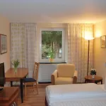 Waldhotel Im Wiesengrund فندق
